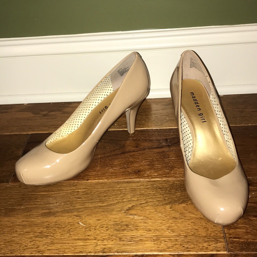 Nude Heels!!!